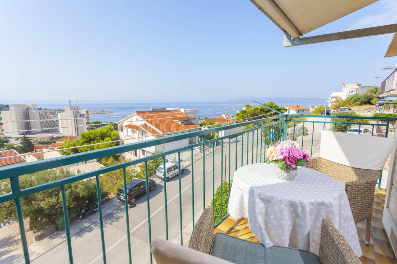 Apartments Maras Makarska Room photo